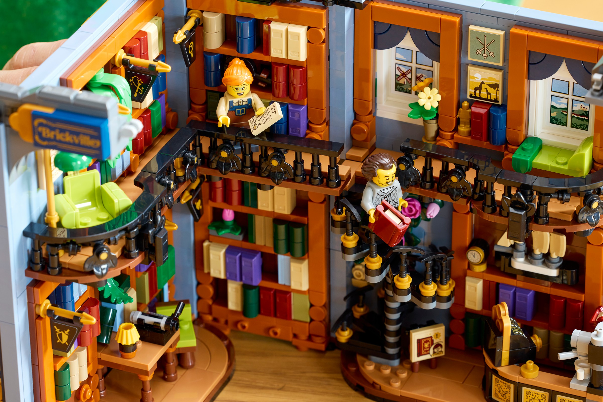 Bookstore: Book Nook — 15