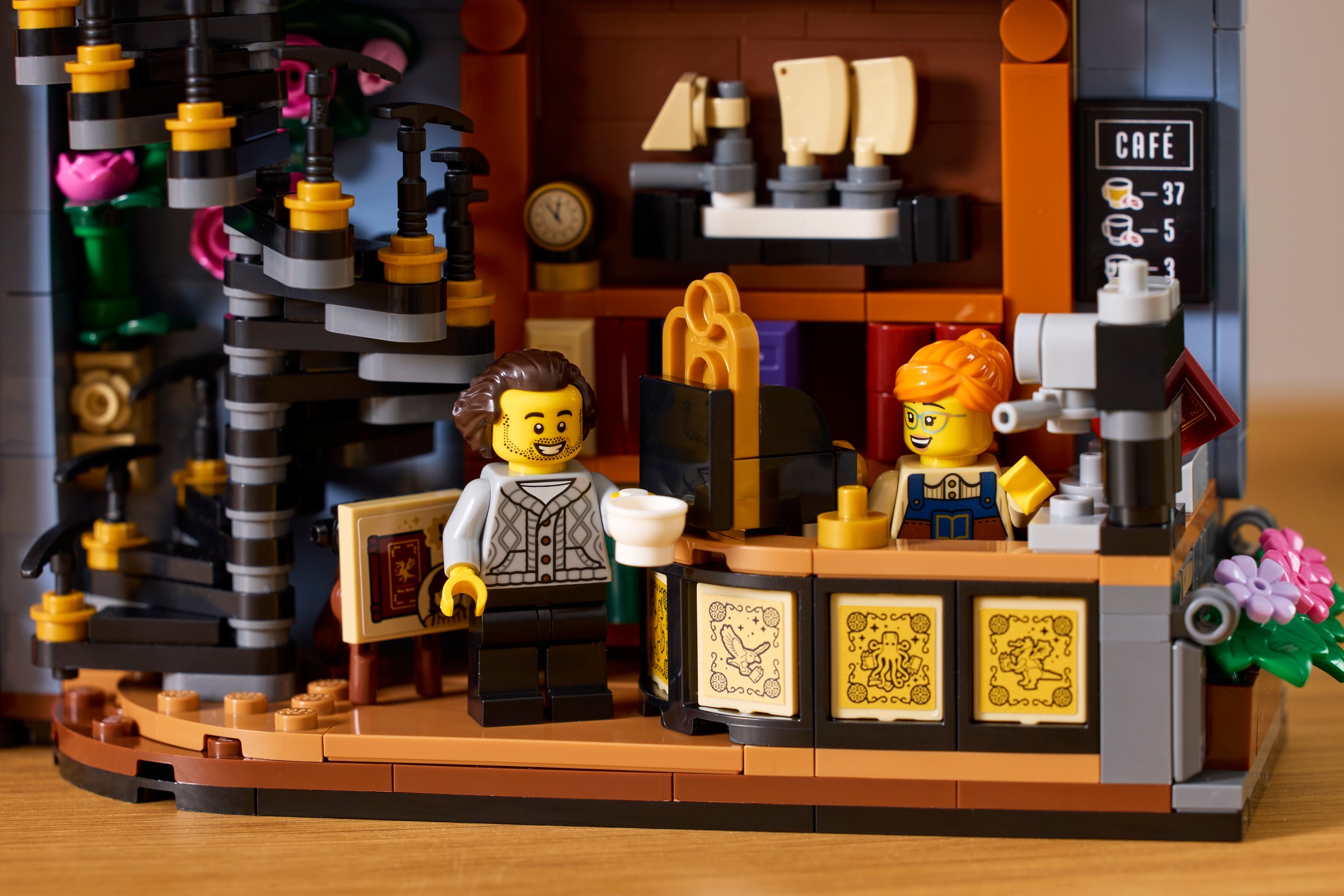 Bookstore: Book Nook — 17
