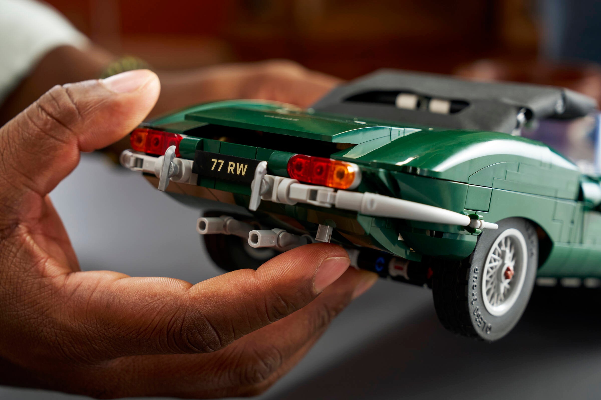 Jaguar E-type — 18