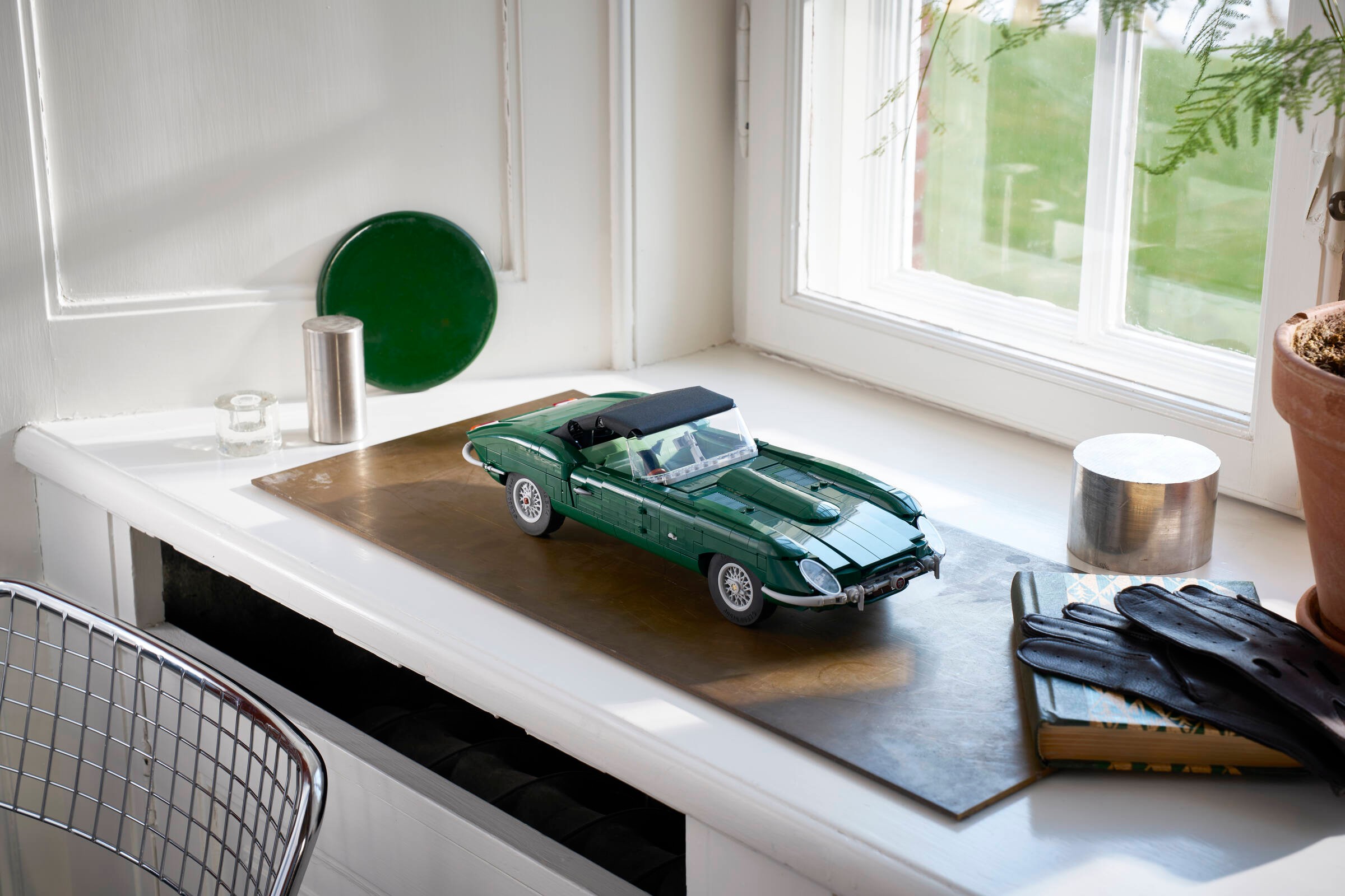 Jaguar E-type — 19