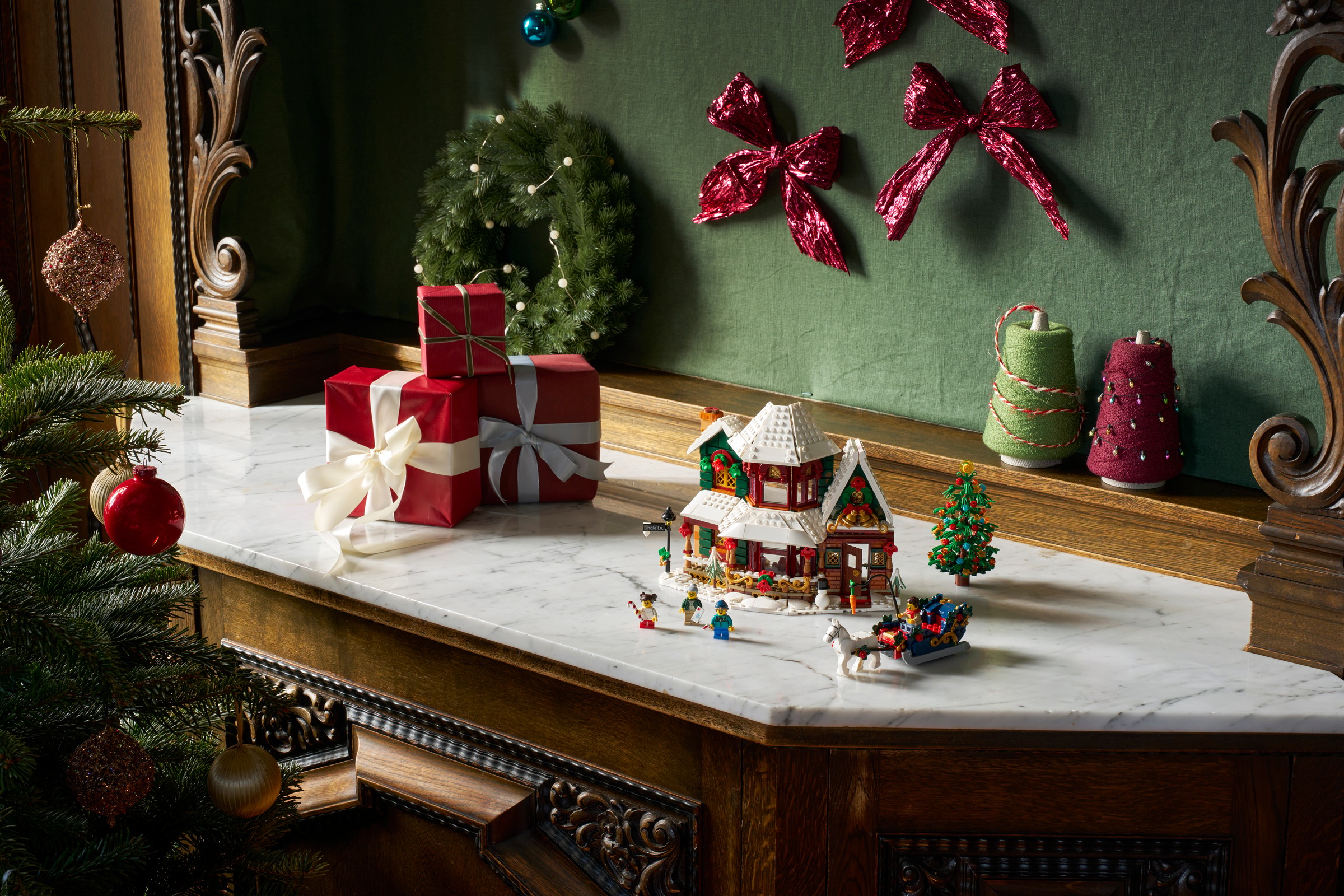 Holiday House — 17