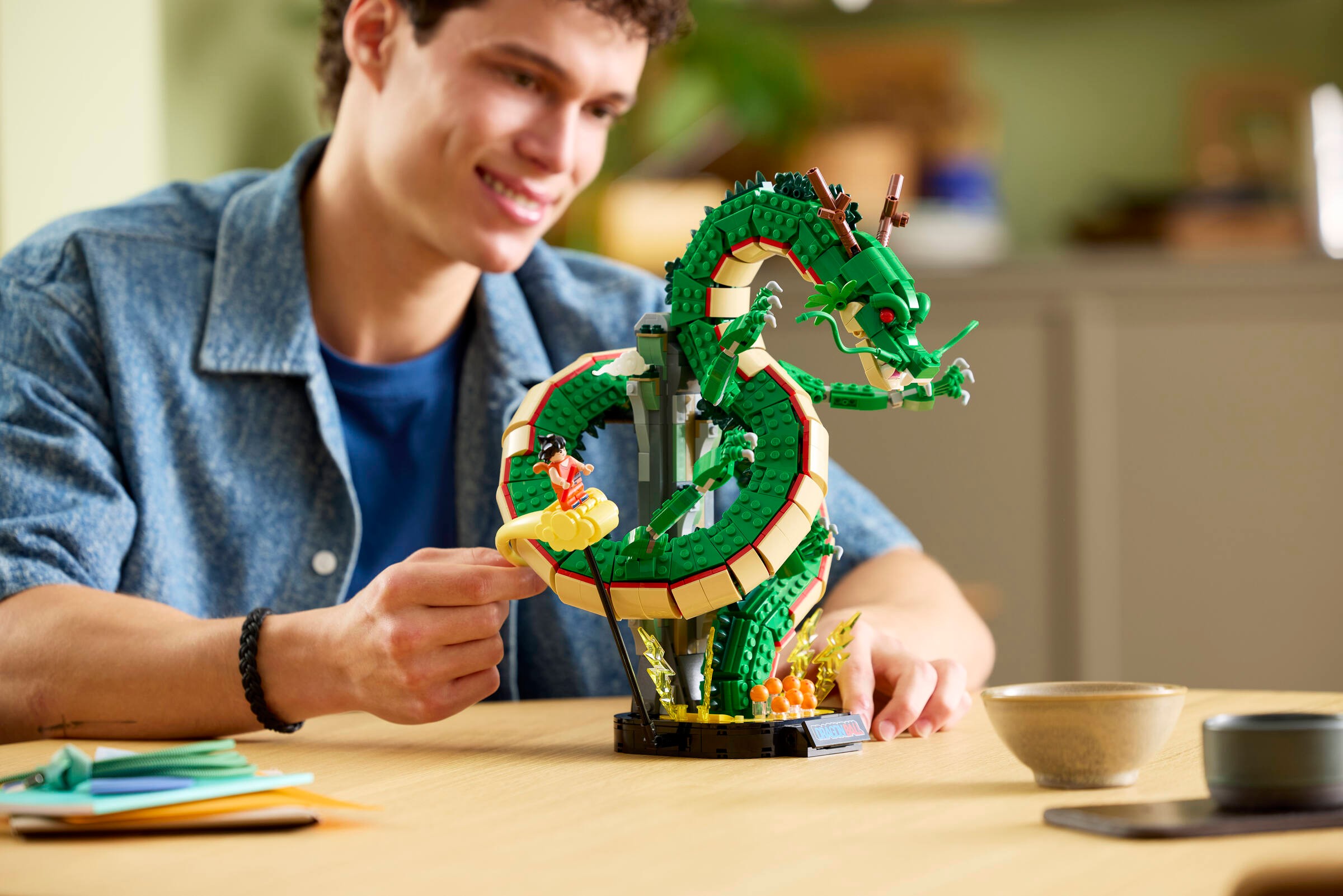 Dragon Ball: Shenron & Goku — 12