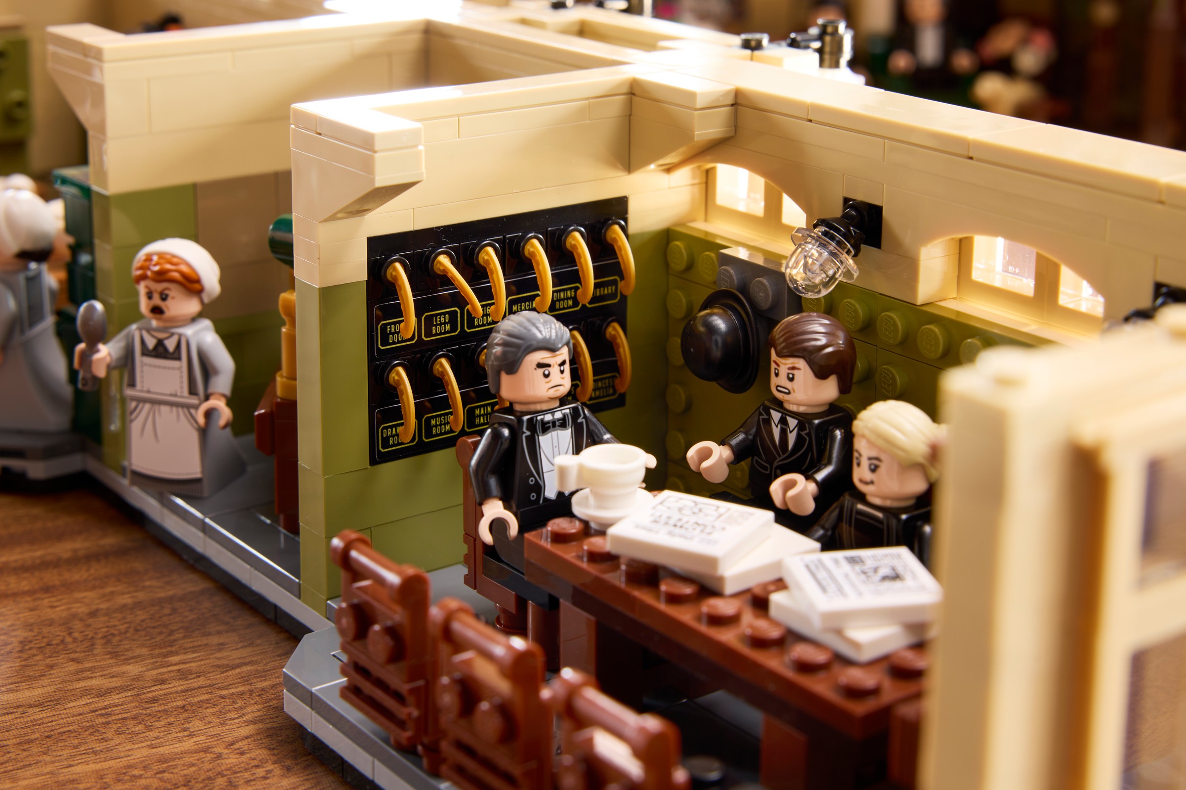 Downton Abbey — 17