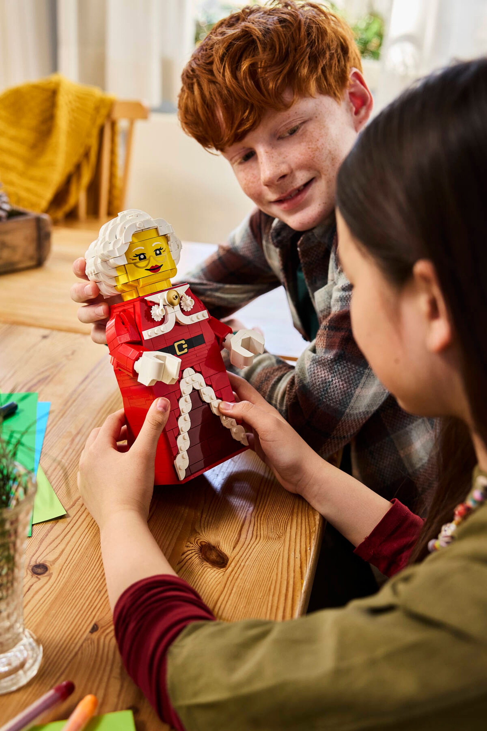 Up-Scaled Mrs. Claus Minifigure — 6