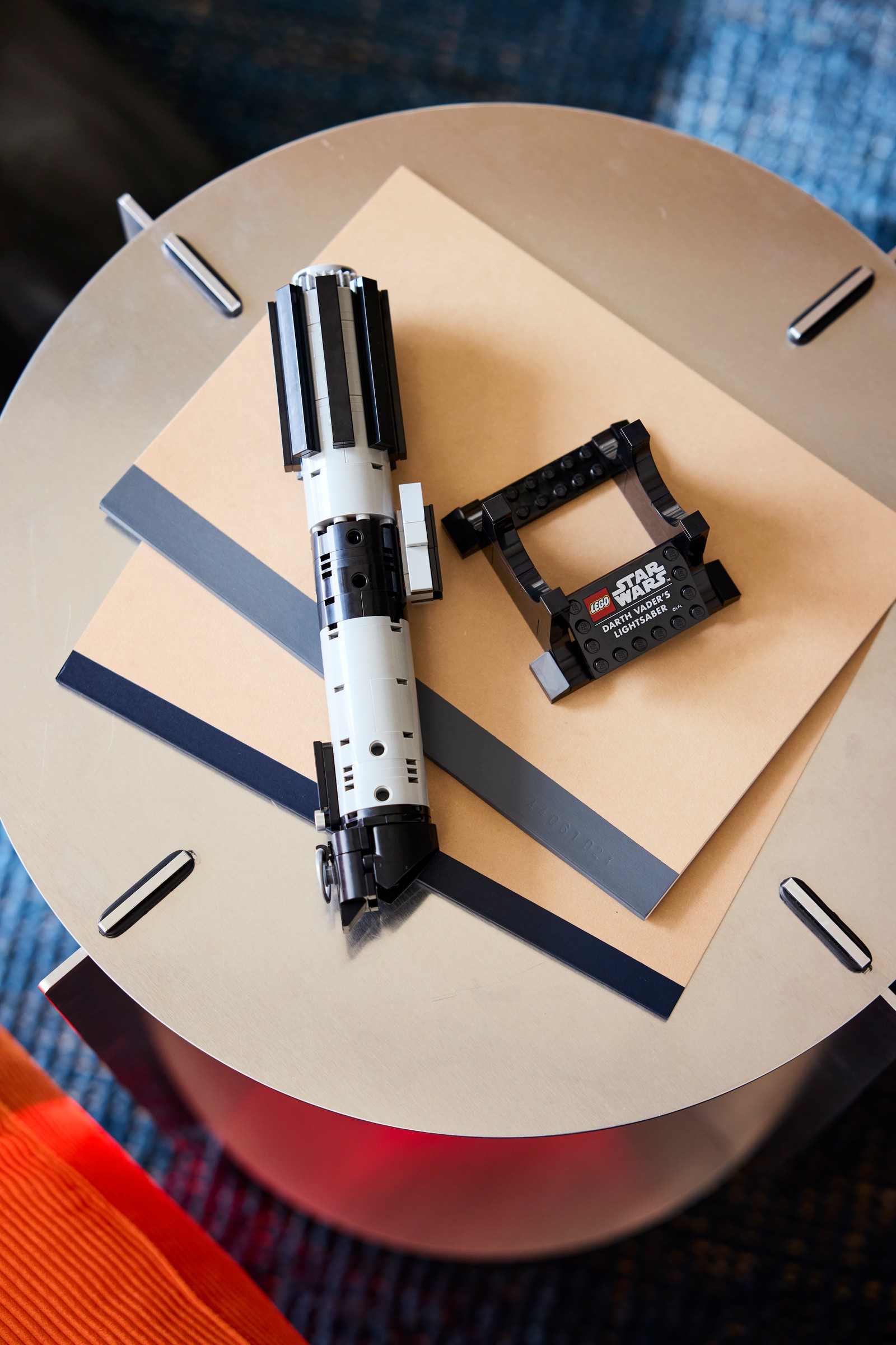 Darth Vader's LIGHTSABER — 5